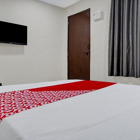 Hotel O Metro View Pimpri-Chinchwad Kültér fotó