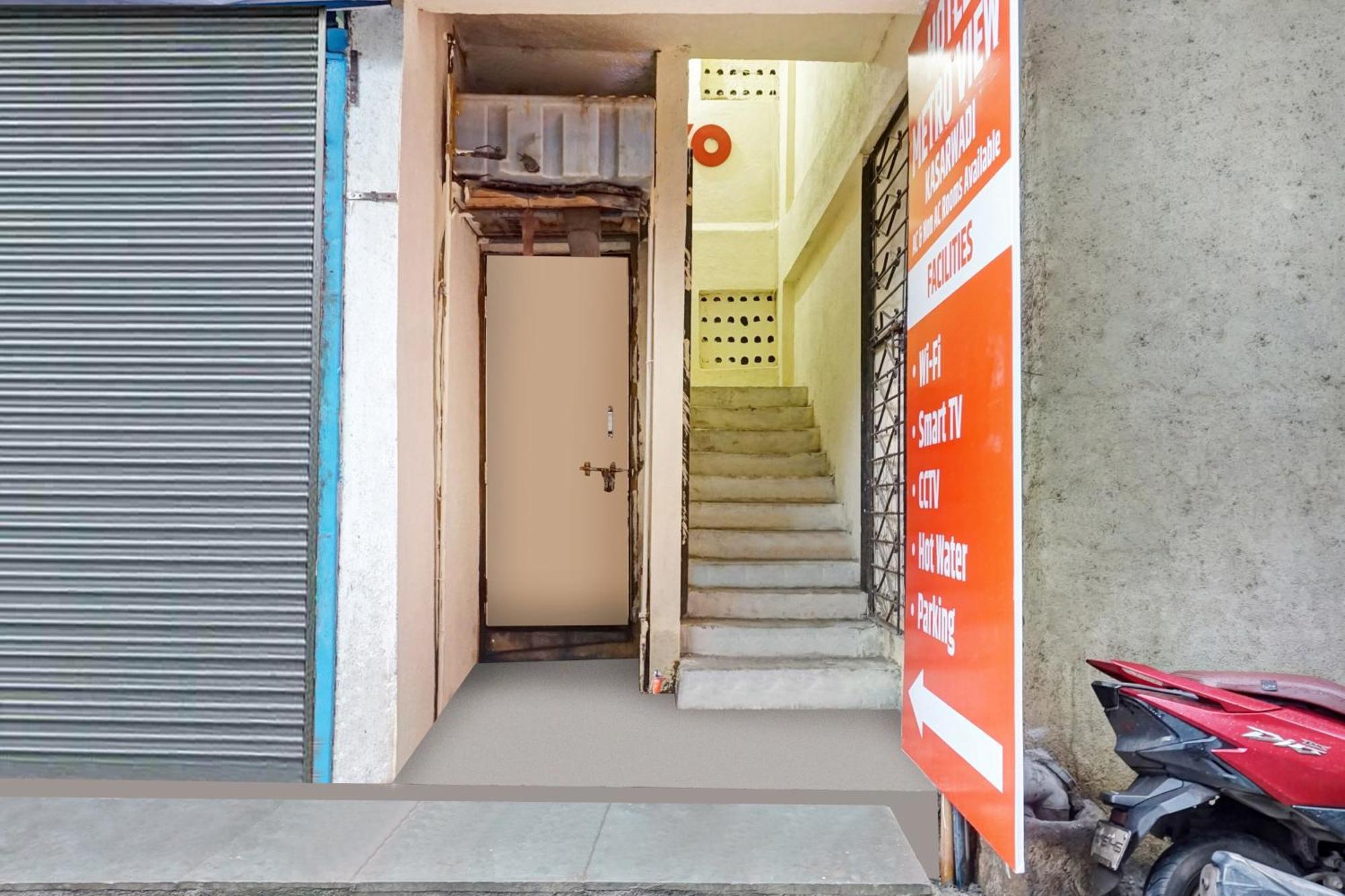 Hotel O Metro View Pimpri-Chinchwad Kültér fotó