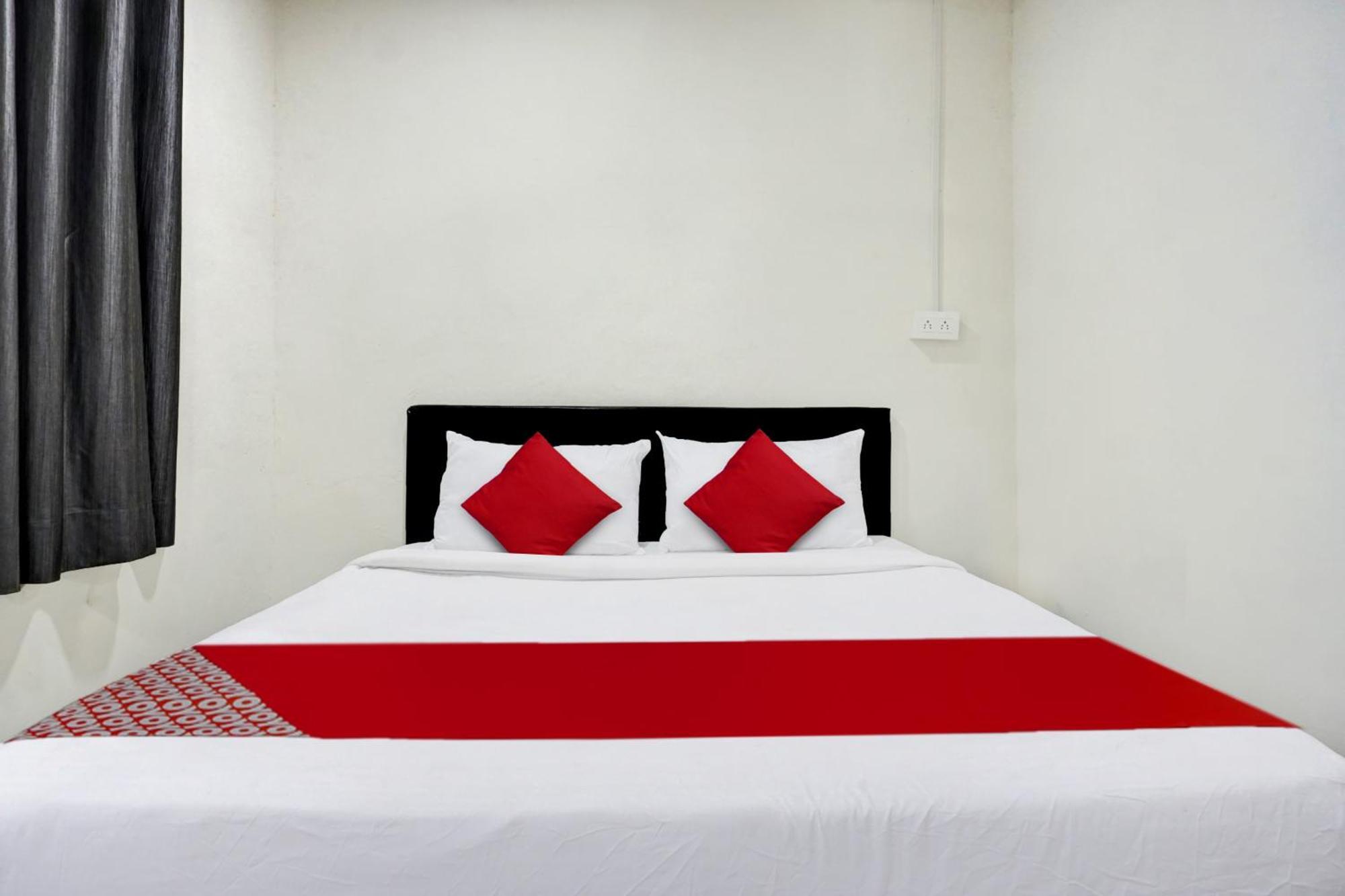 Hotel O Metro View Pimpri-Chinchwad Kültér fotó
